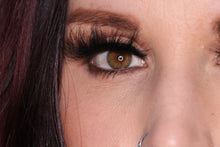 Load image into Gallery viewer, Vixen Lashes
